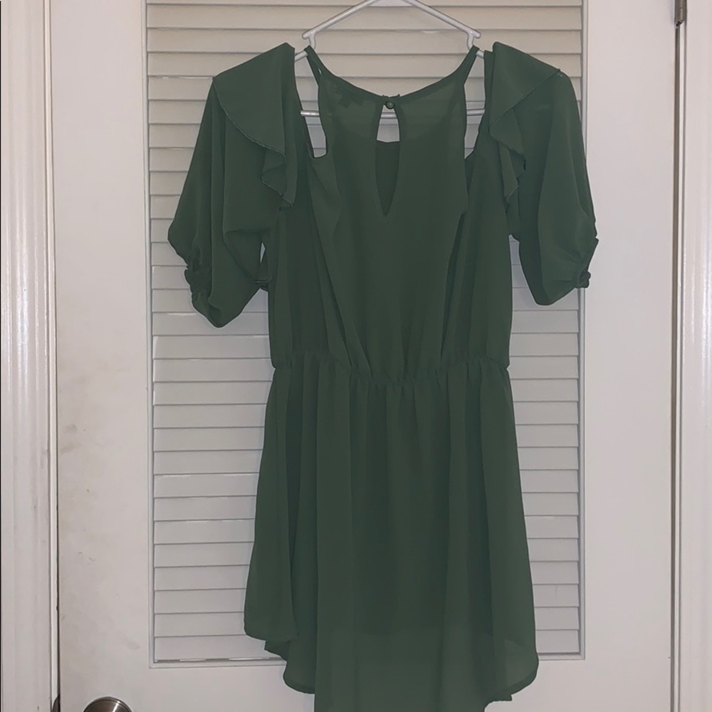 Open shoulder sun dress